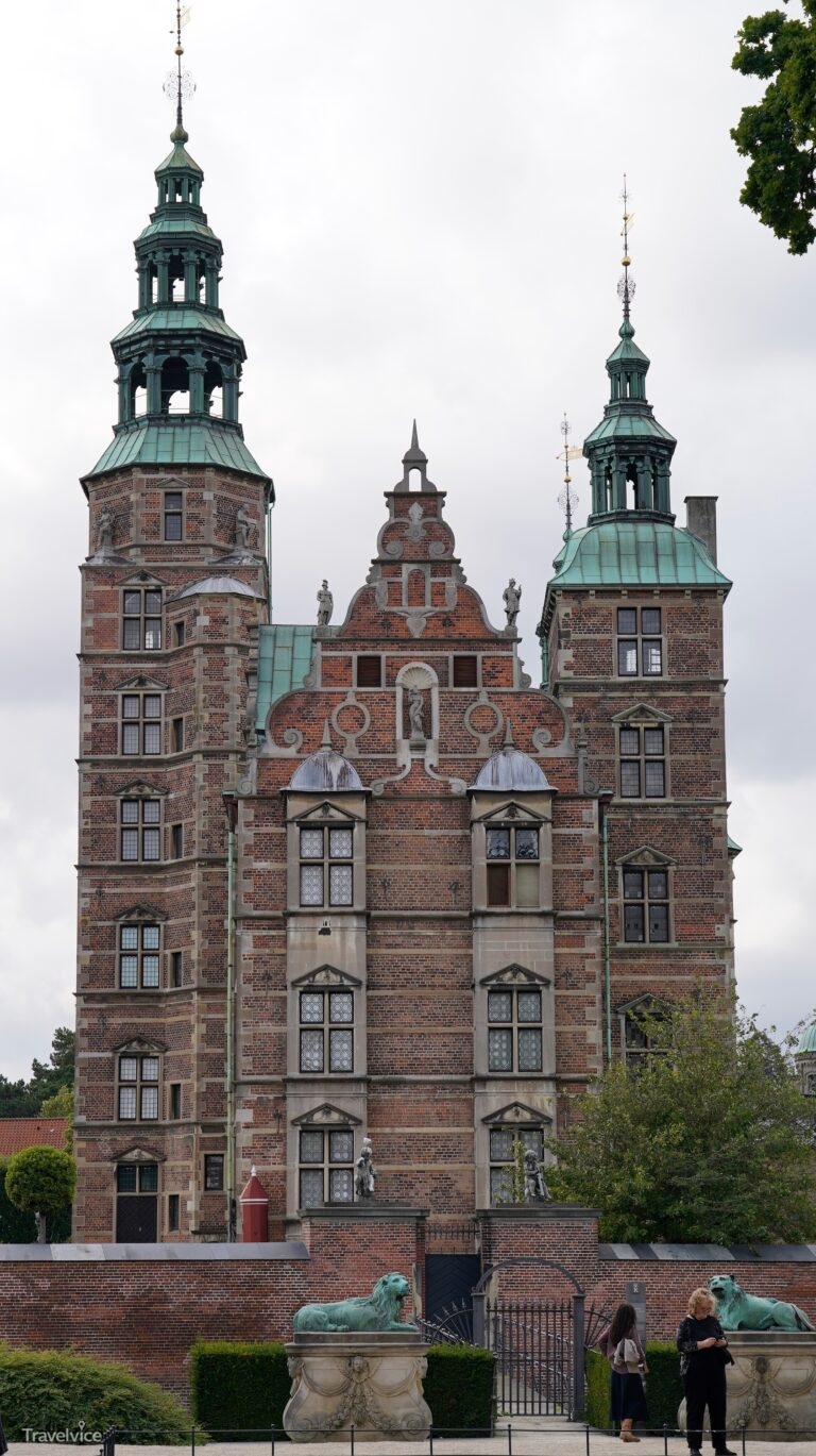 Die Fassade von Schloss Rosenborg in Kopenhagen.